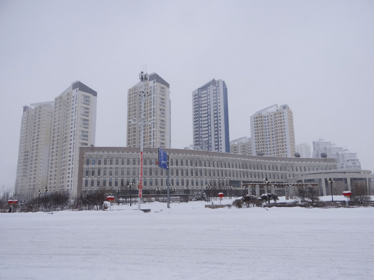 中俄边境城市黑河怎么样,海兰泡和黑河哪个发达