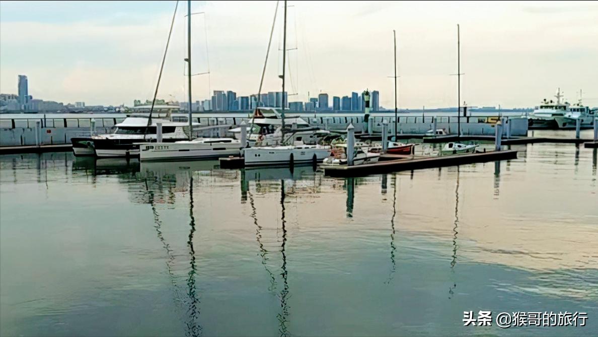 世纪大桥是通往海甸岛的吗,世纪大桥往海甸岛方向