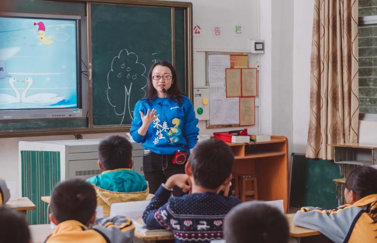 小学描写人物作文该怎样写,小学人物描写作文讲解