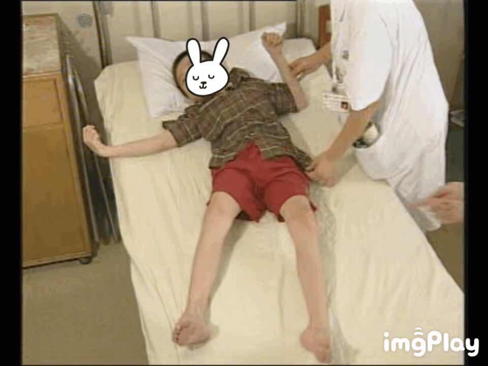 宝宝手脚抽搐抖动是癫痫吗,宝宝突然手脚抖动视频