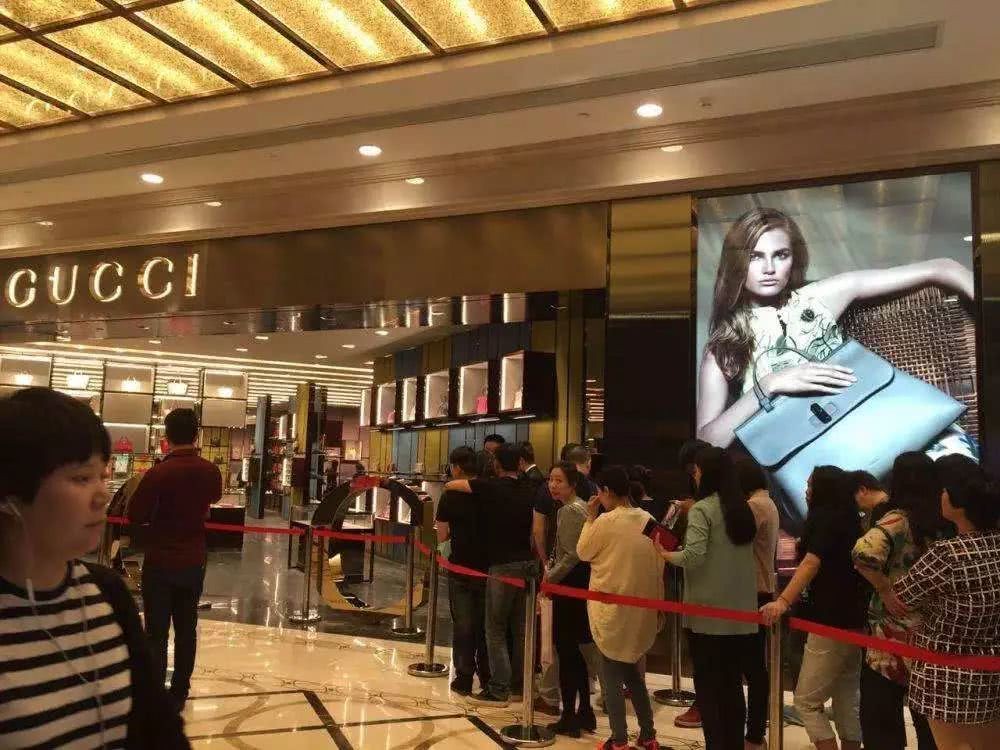 央视曝光网上假货,被央视批评的人有哪些