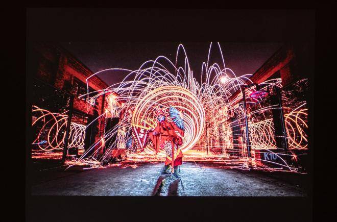 明基E520移动无线投影仪：解锁视频会议协作新姿势