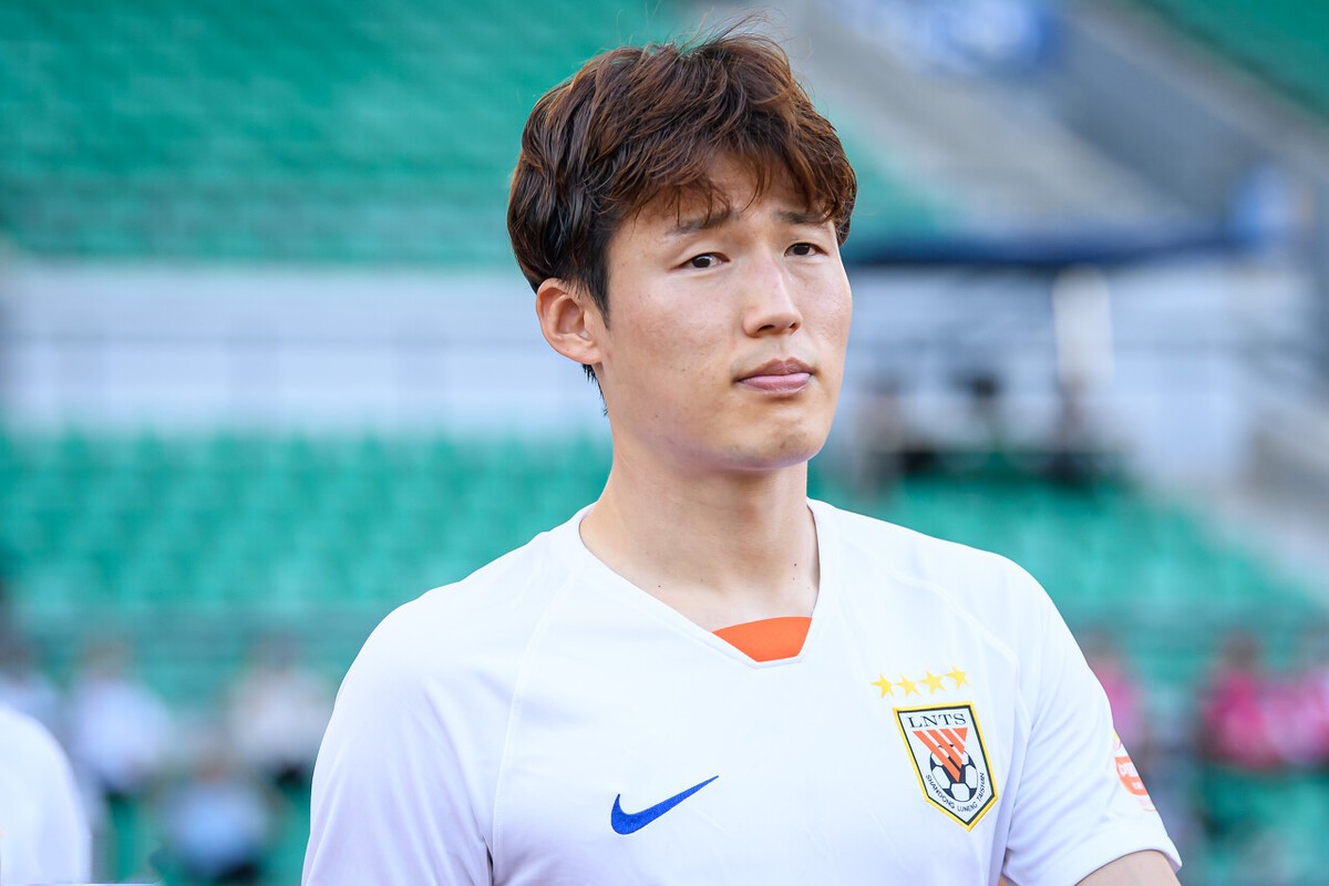 尴尬！半个月前放外援离开，如今要缺席2轮比赛，国安冠军梦碎了