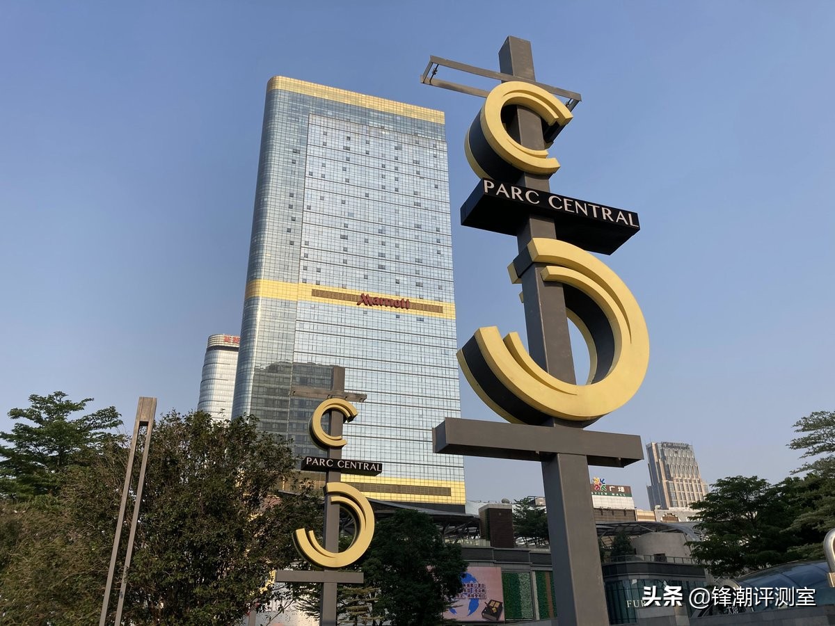 iphonese深度评测淘宝,iphonese真正的测评真的值得买吗