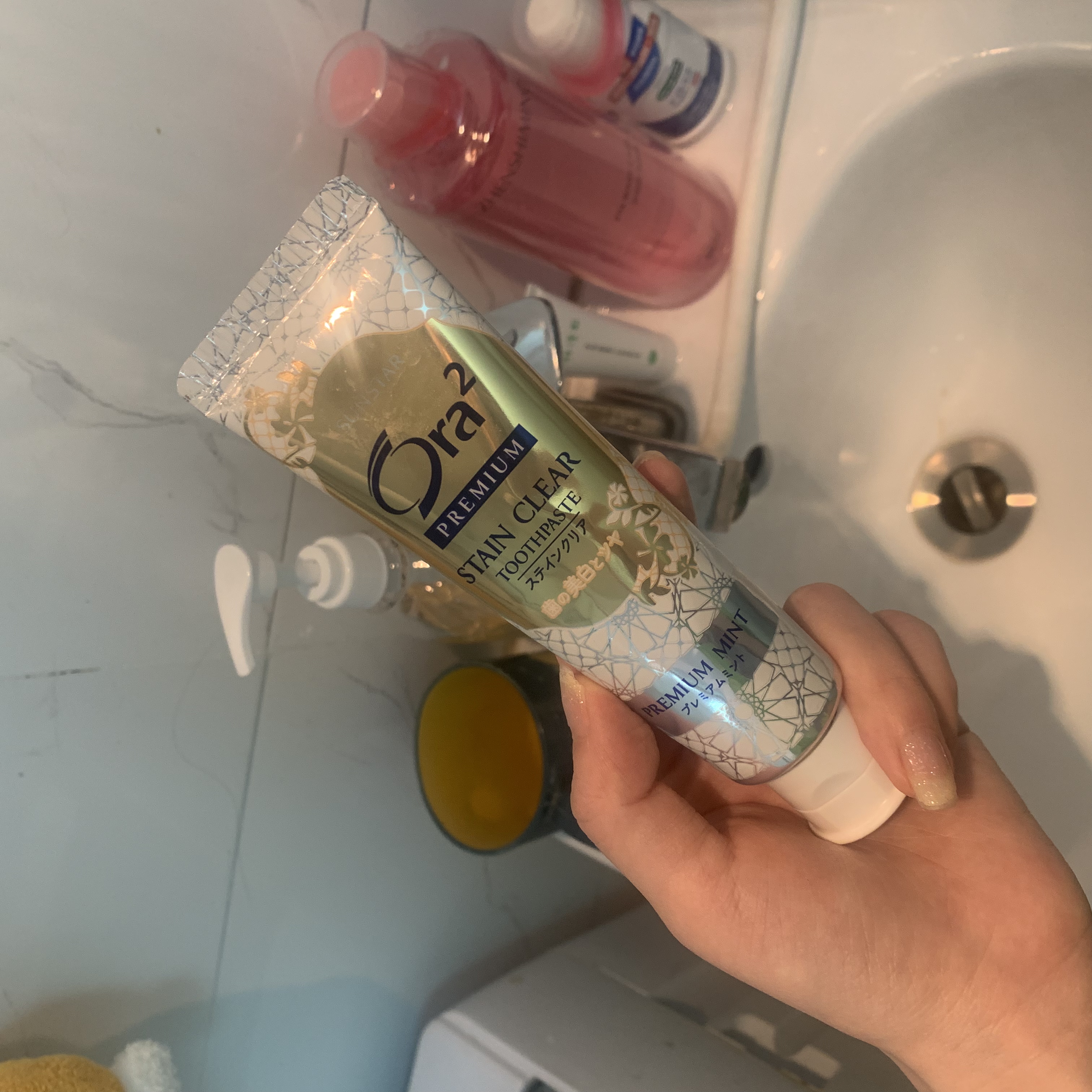 口腔鲨鱼清新口气牙膏,牙齿洁白口腔清爽除口臭的牙膏