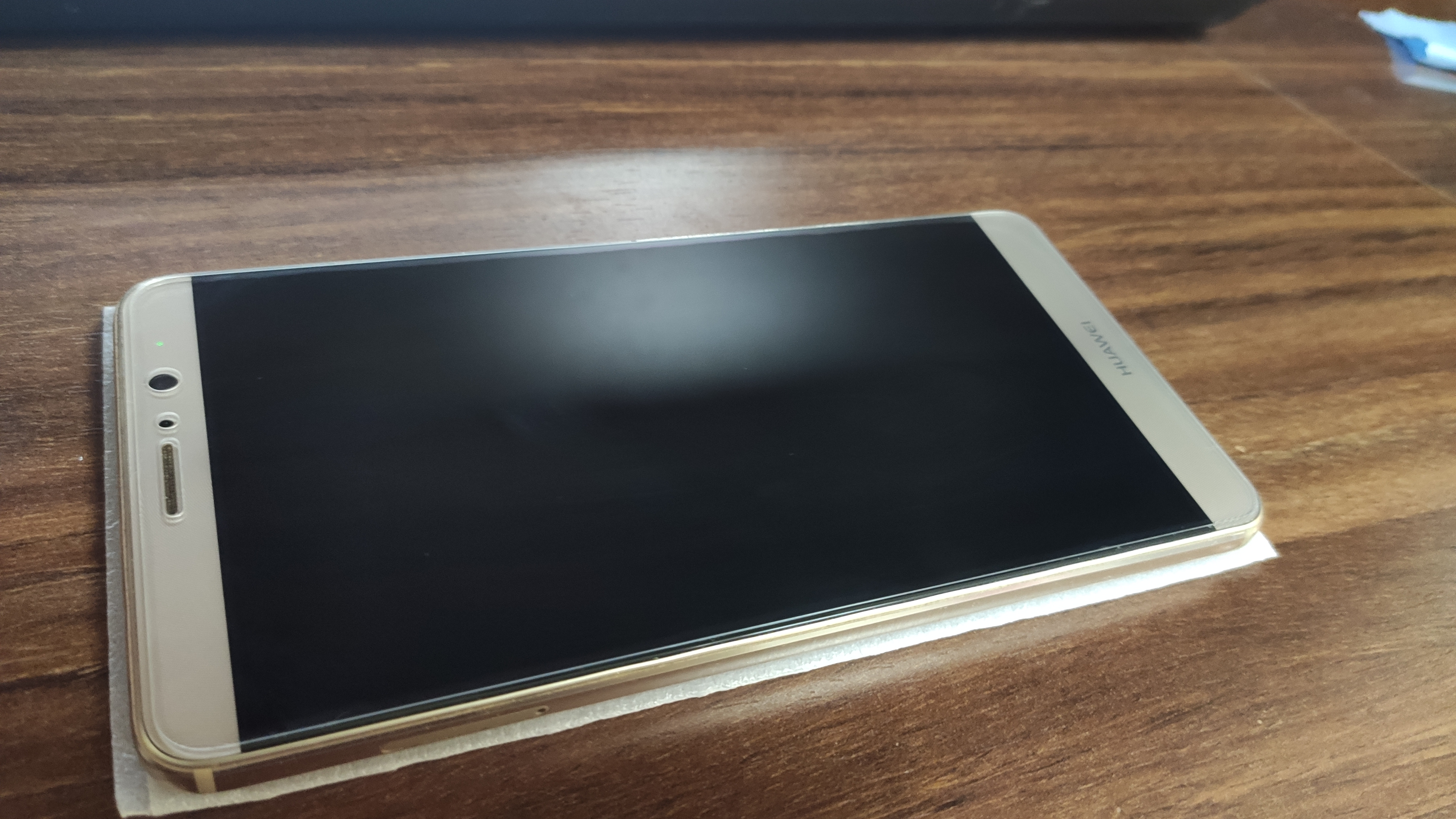 一秒学会手机贴膜,手把手教你10秒贴膜手机