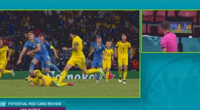 中超再现恶意飞踹犯规,中超赛场再现凶狠犯规