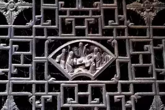 这个村庄一千年前建了个生态下水道，至今旱涝不惧