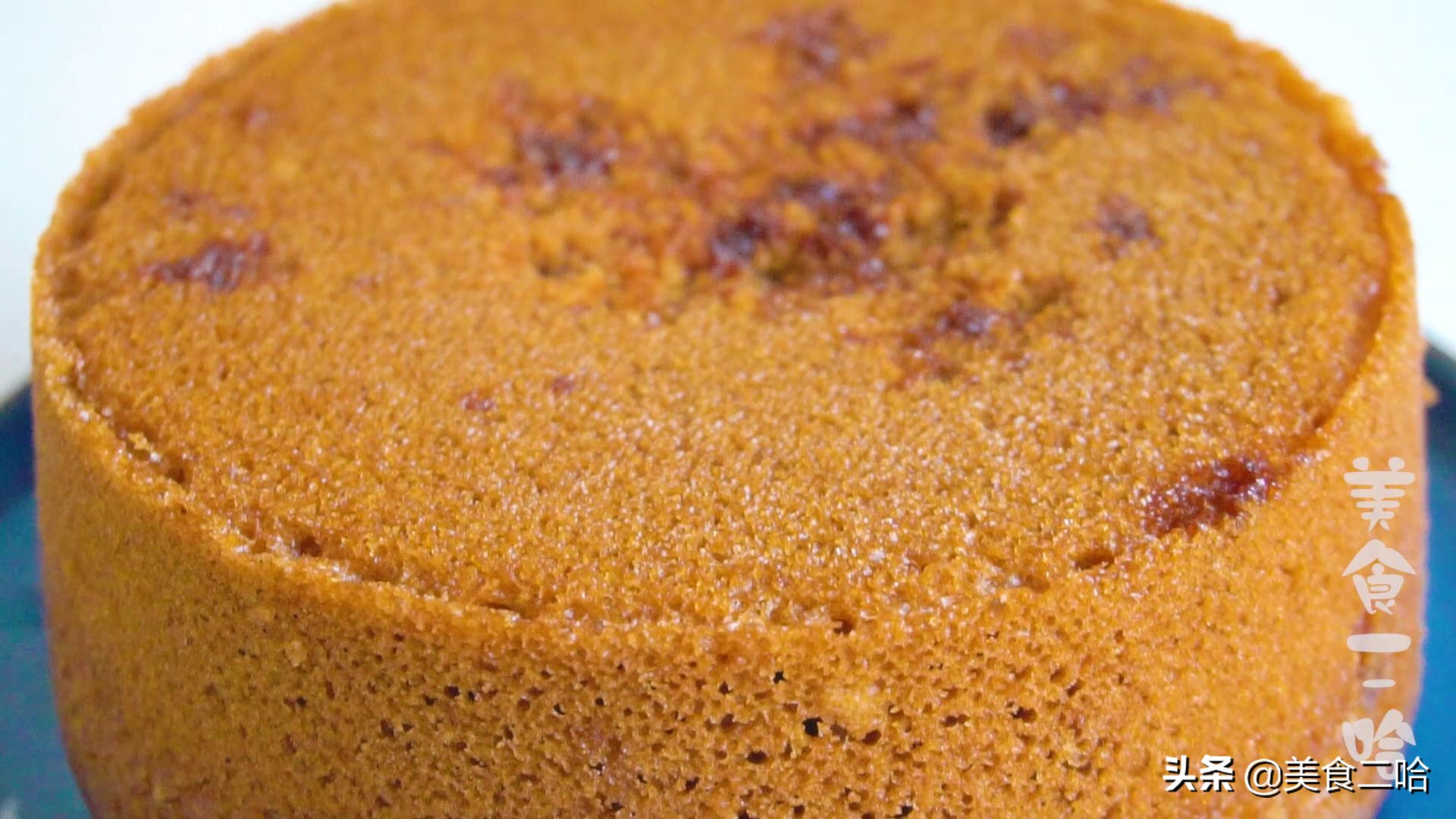 红糖发糕家常做法发面不用酵母,懒人红糖发糕开花