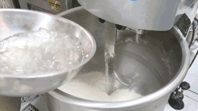 ins风极简面包店,一家很ins风的面包店