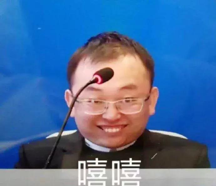 这些法学院老师,确定不是德云社出来的?