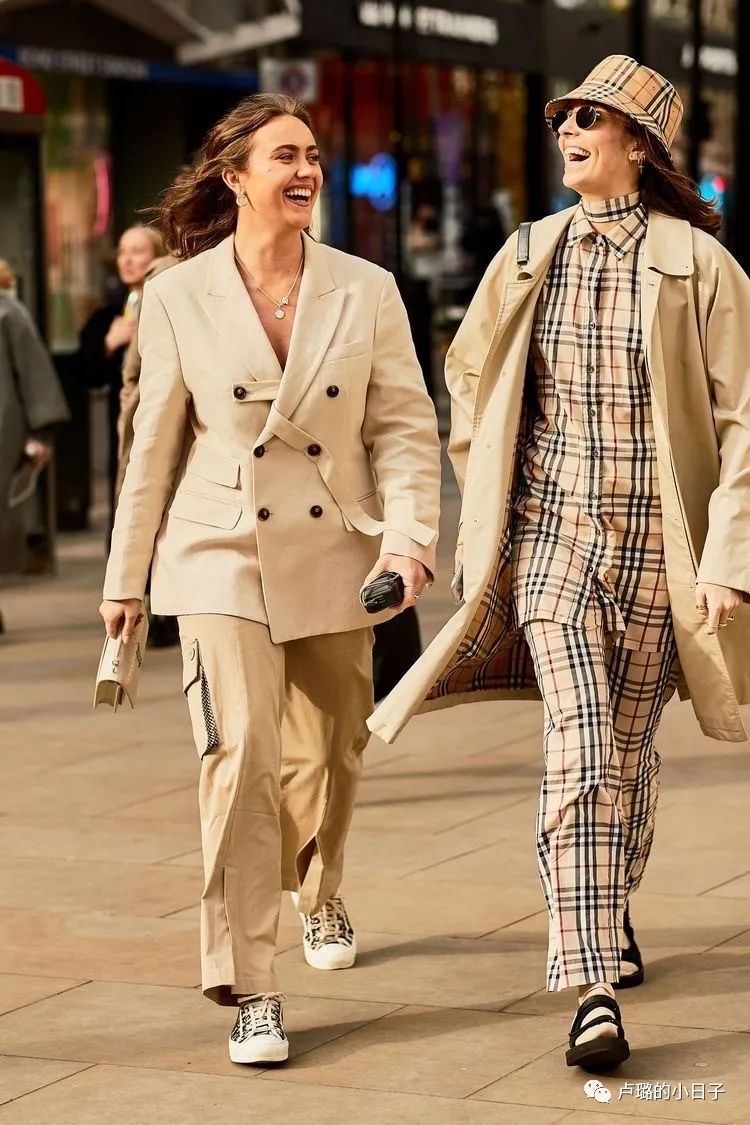 法式穿搭技巧和方法,这才是教科书级的法式穿搭啊