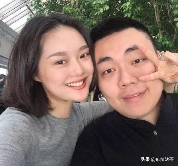 劳斯莱斯请“网红”夫妻,劳斯莱斯请了两个网红是谁