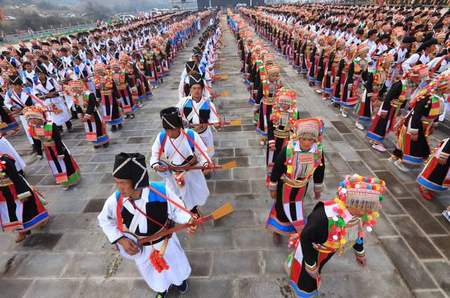 云南少数民族传统文化保护,四川和云南哪个少数民族多