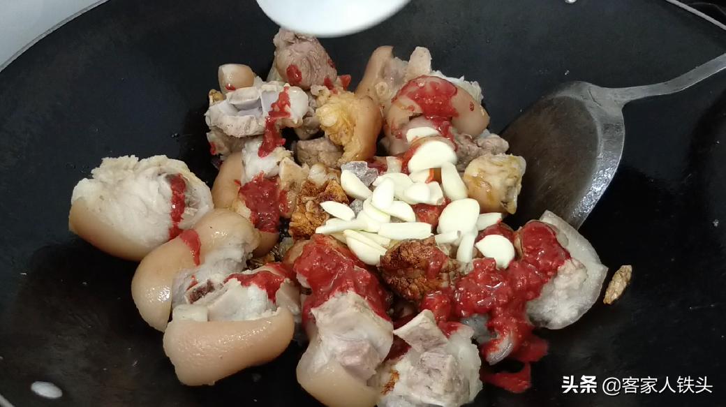 咸香猪脚姜醋蛋广东正宗做法,咸香猪脚的做法高压锅