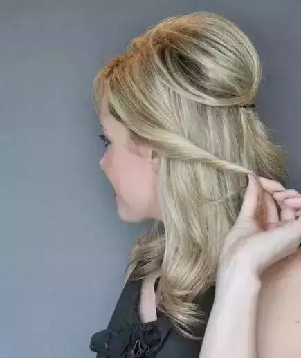 短发编发简单款好看教程图片,短发编发简单款好看步骤