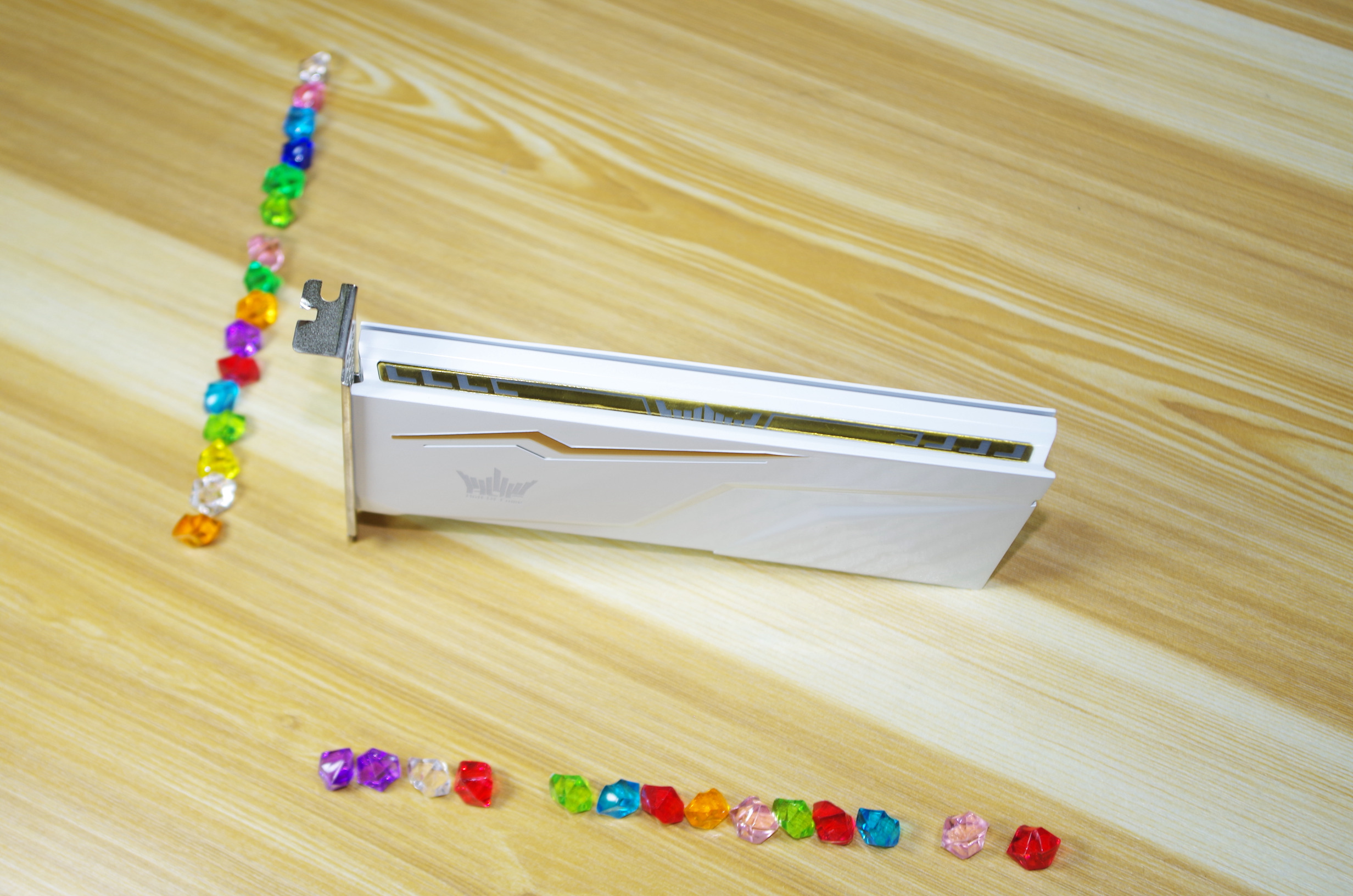 声卡pci和pci-e的区别,pcie网卡有线会挡住显卡吗