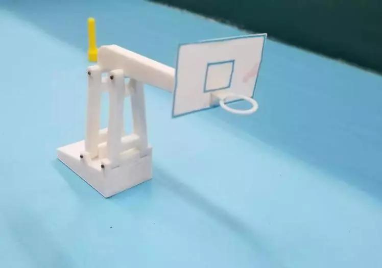 篮球场羽毛球场设计,初中生球场设计