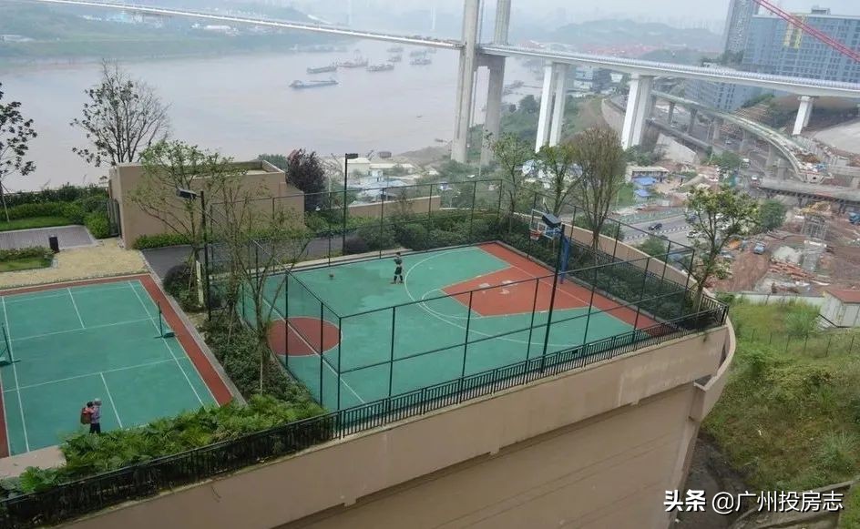 商品房顶楼漏水问题多不多,楼顶层漏水应该怎样维修才好