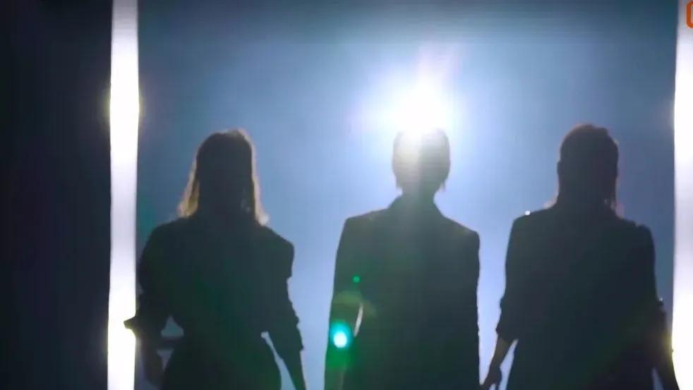 上班族穿的有质感牛仔裤,适合成功人士穿的牛仔裤