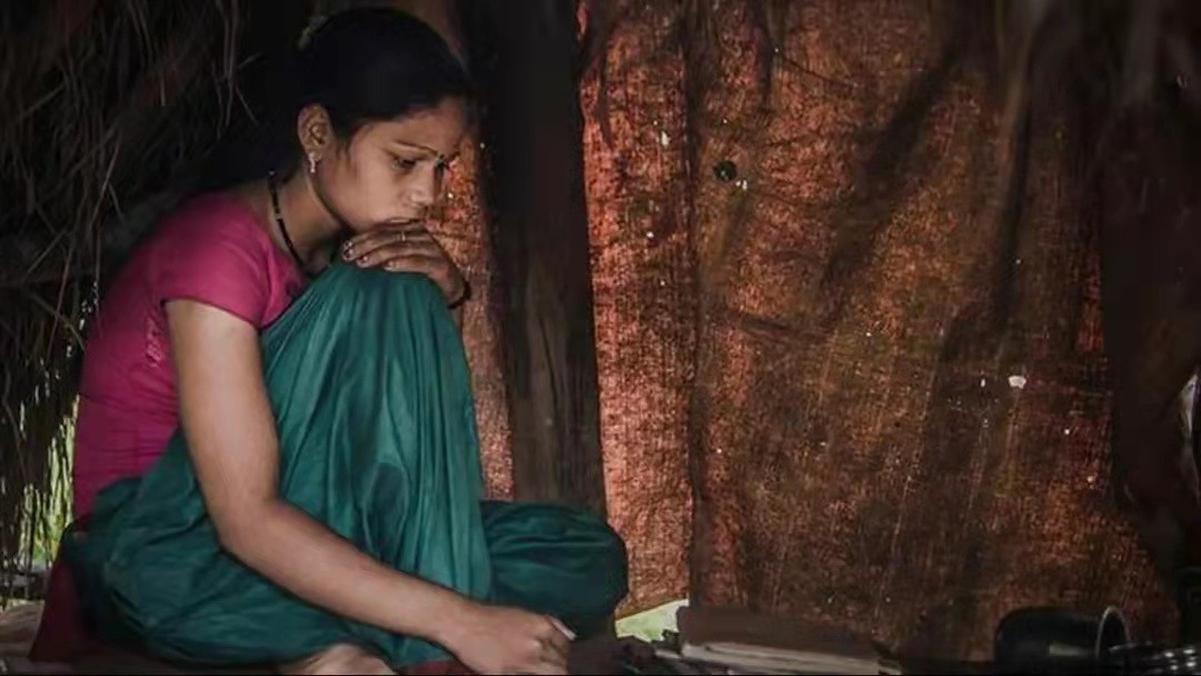 尼泊尔五个兄弟娶一个媳妇儿,尼泊尔一妻多夫制的家庭孩子归属