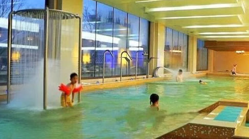 顶级温泉度假酒店有哪些,温泉度假村都有哪些泡池