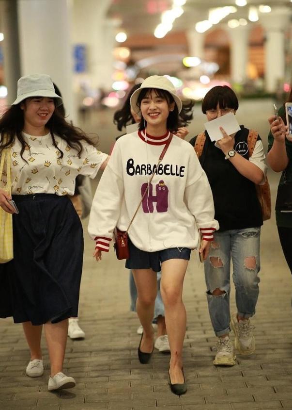 脸很美身材却减分的8位女星,只能看脸不能看身材