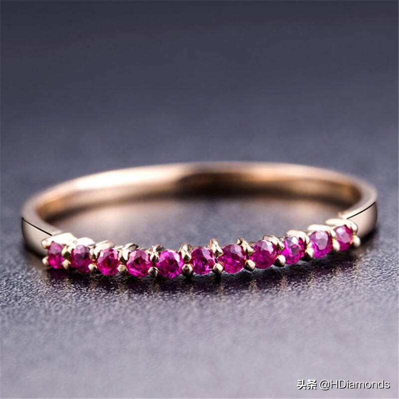 蓝宝石戒指有哪些款式好看简单,翡翠镶嵌戒指款式最新图片