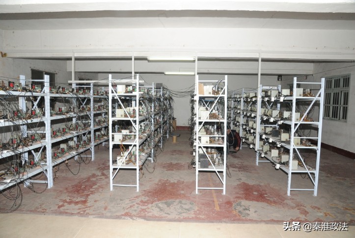 空厂房数百台电脑自动玩外挂？5年后黑客落网揭开全部真相