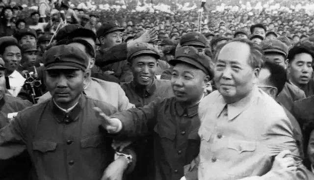 126张照片缅怀毛主席一生!