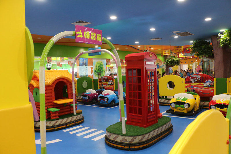 儿童游乐淘气堡设备多少钱,儿童淘气堡设备有哪些