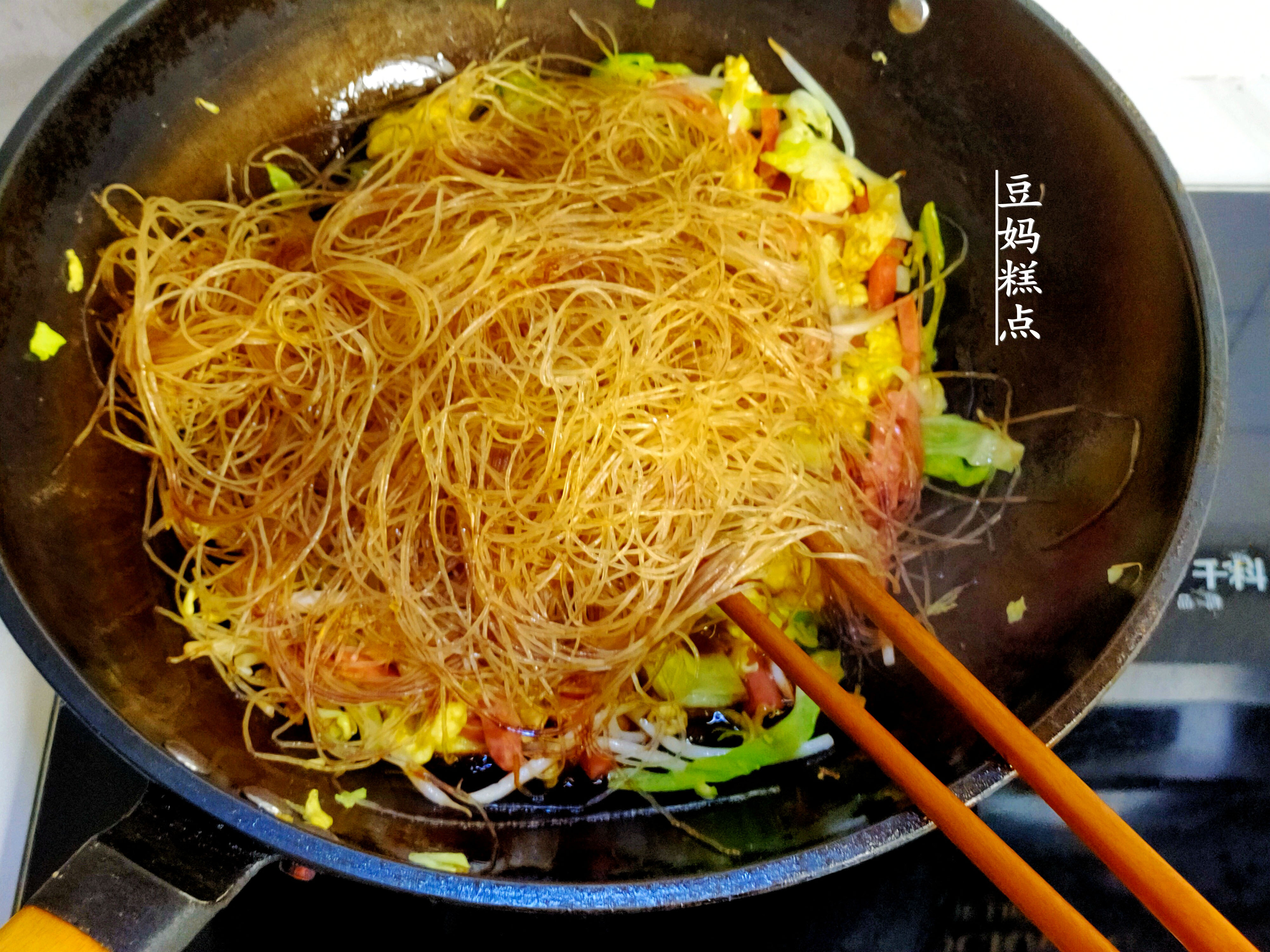 炒米粉里的干米粉如何泡软,炒米粉的米粉怎么泡米粉才不硬