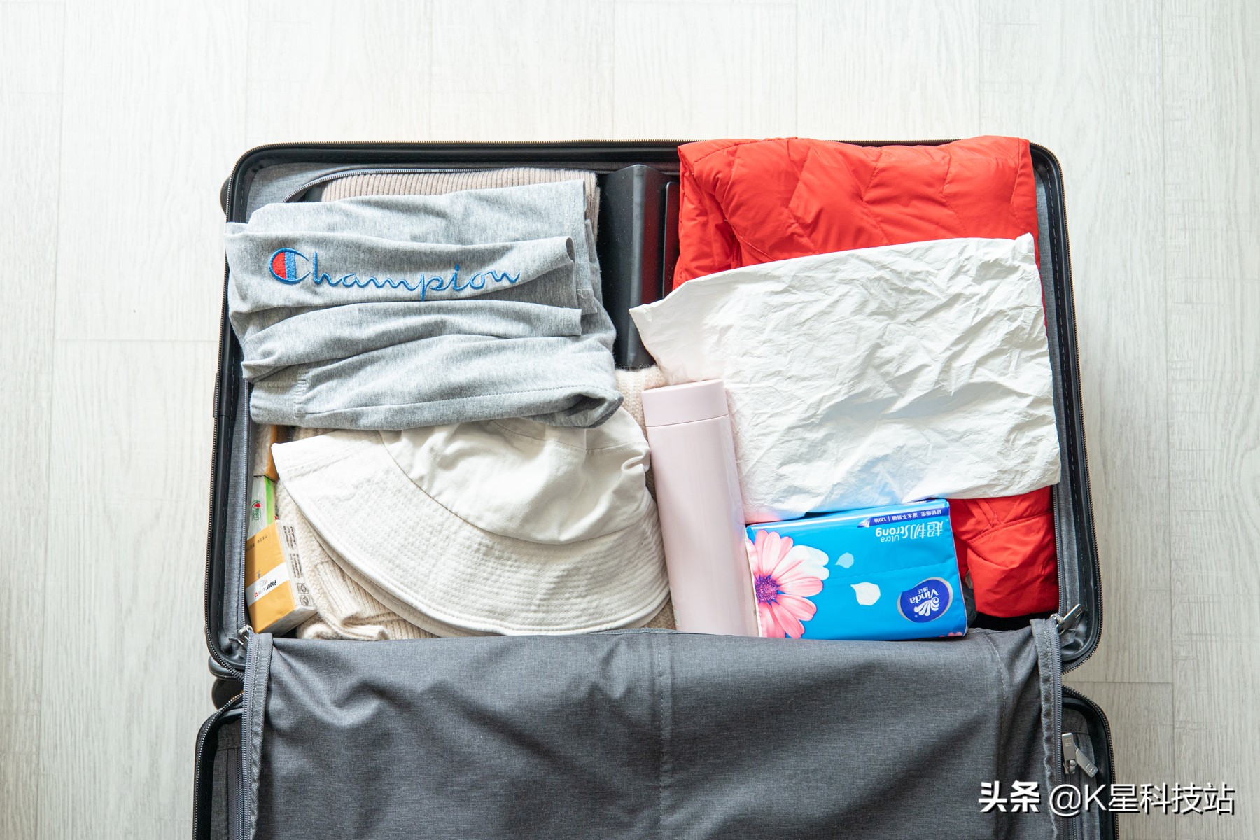 地平线8号大旅行家行李箱测评,地平线8行李箱大旅行家