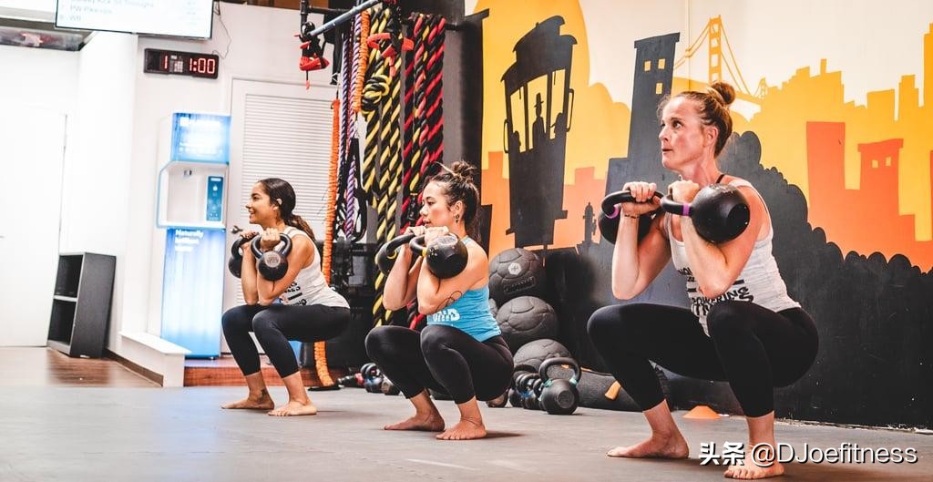 为什么一定要穿袜子,举重脚力怎么训练