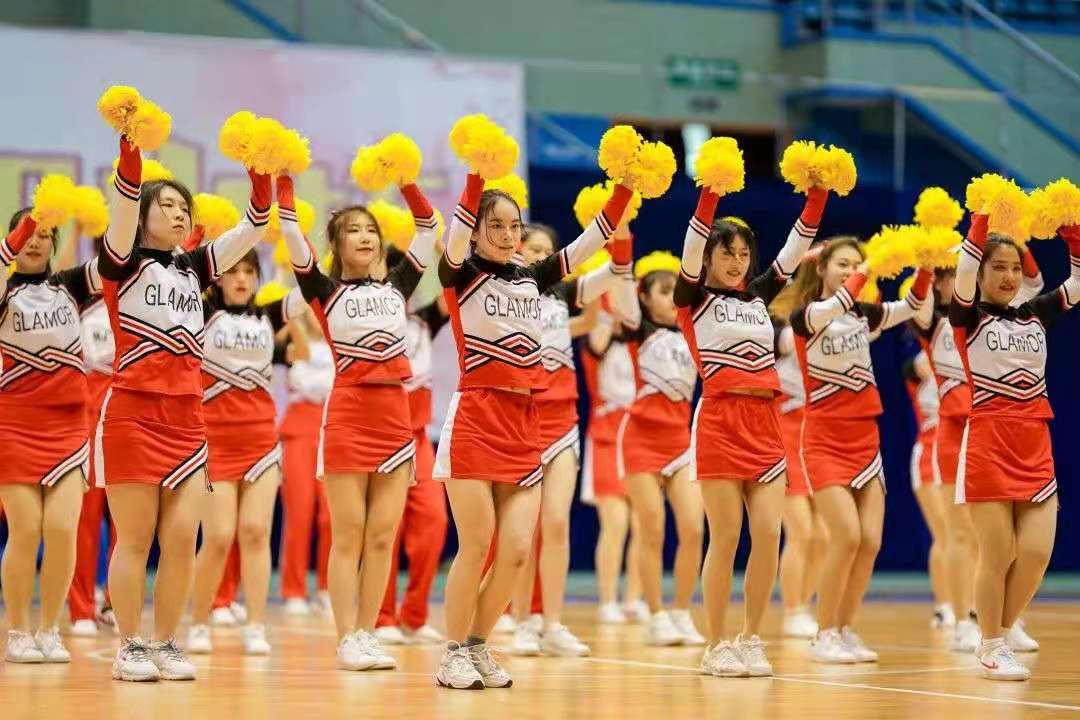 五月动起来图片,五月动起来舞蹈视频