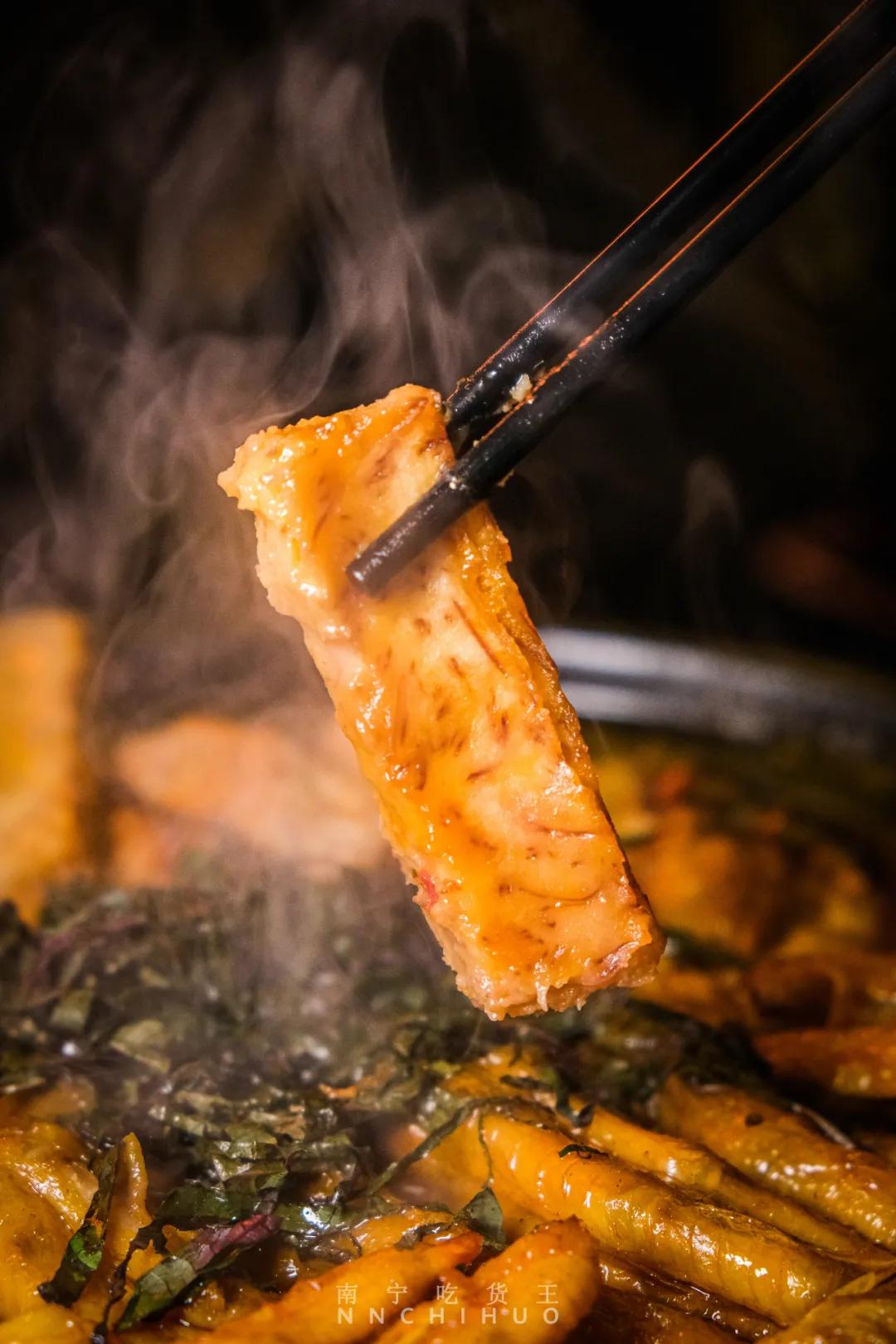 南宁夜宵炭火烤肉,南宁烧烤夜宵推荐