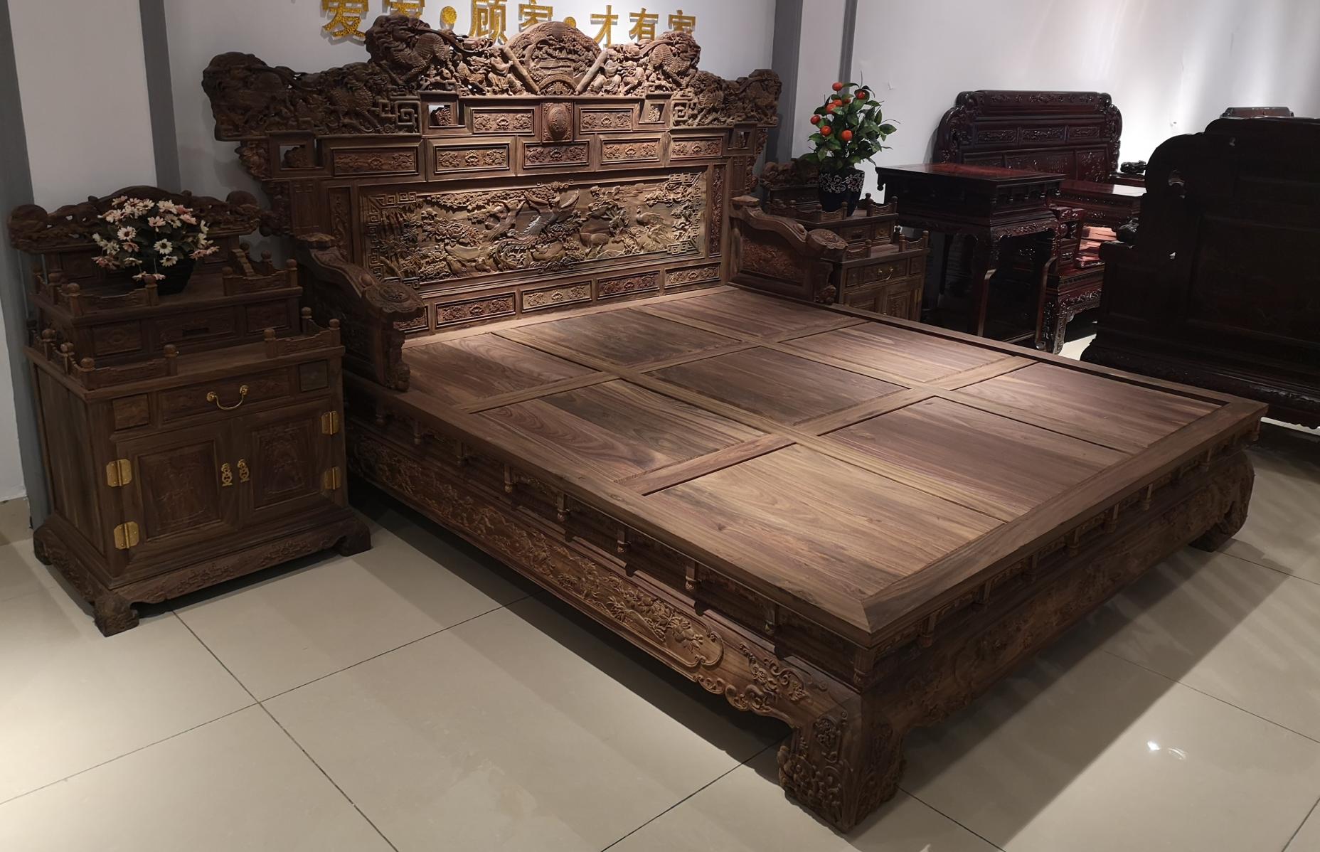 阔叶黄檀和缅甸花梨哪个稳定性好,阔叶黄檀和缅甸黄花梨哪个好