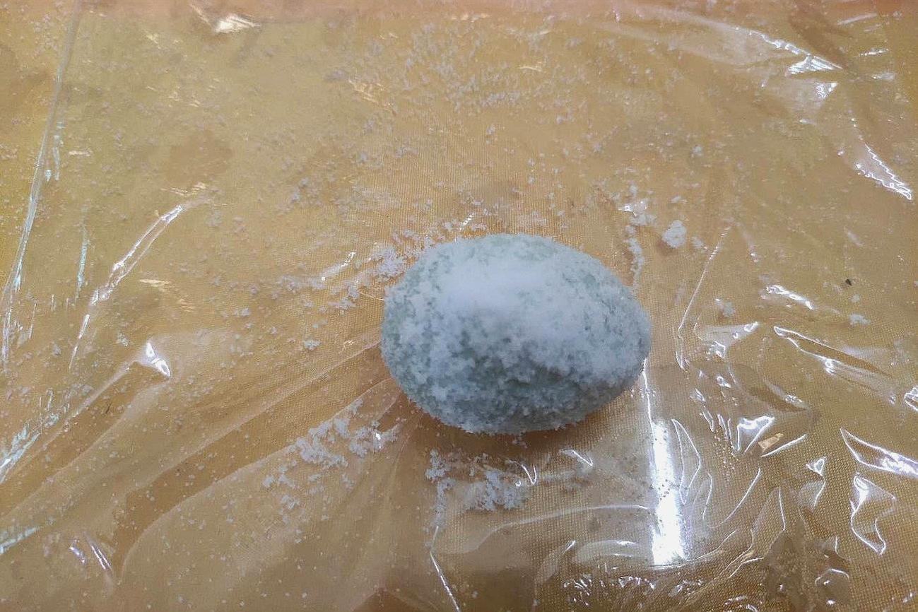 秘制咸鸭蛋20天就可以吃,腌制鸭蛋不加任何添加剂