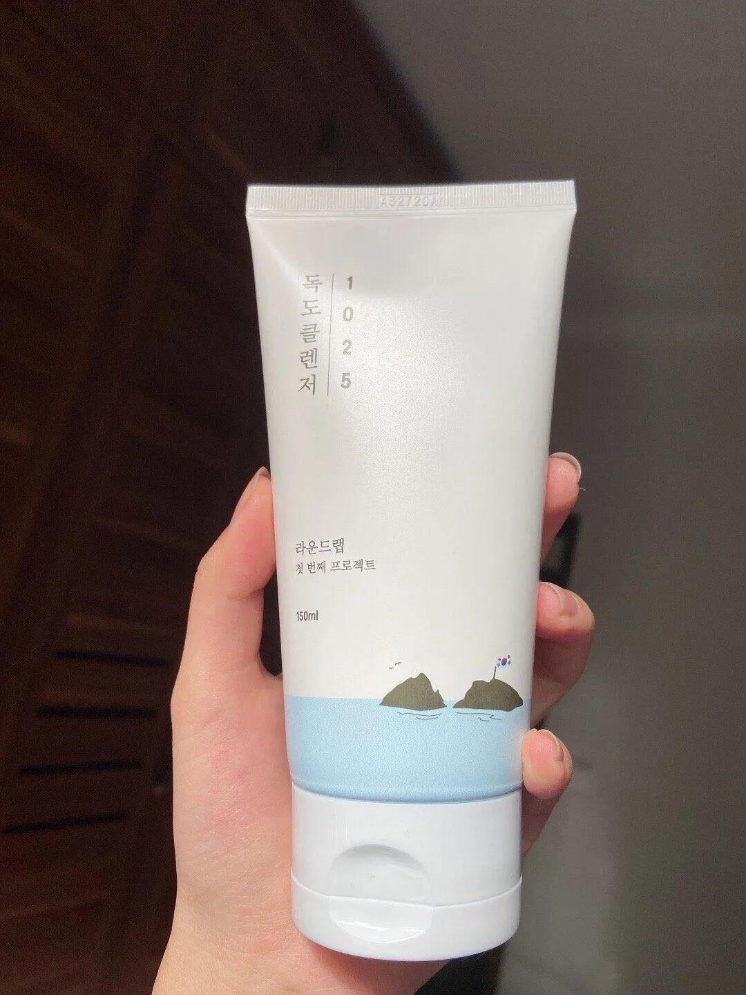 什么牌子洗面奶去黑头粉刺又便宜,洗面奶哪个牌子好洗脸又美白便宜