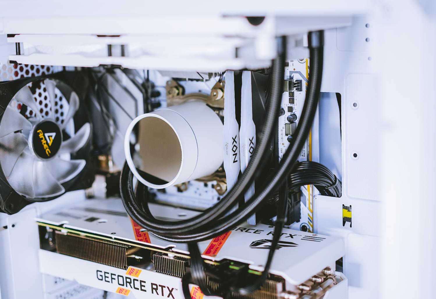 瀹囩灮鏆楅粦nox,瀹囩灮鐏潯