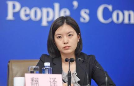 翻译官张京多少岁考取外交学院,张京为什么选择中国外交学院