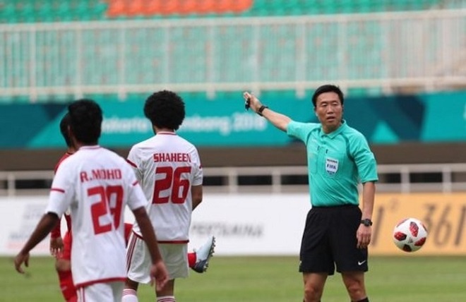 换人足球裁判,国足战韩国主裁判