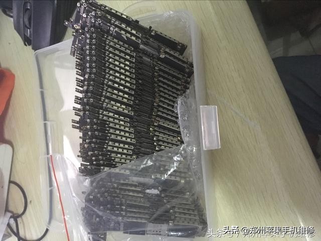 苹果13换主板跟搬板哪个合适,苹果12promax换主板