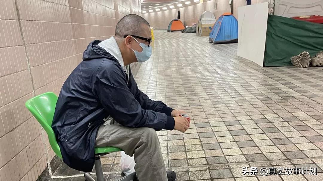 香港流浪者真实生活,在香港流浪街头