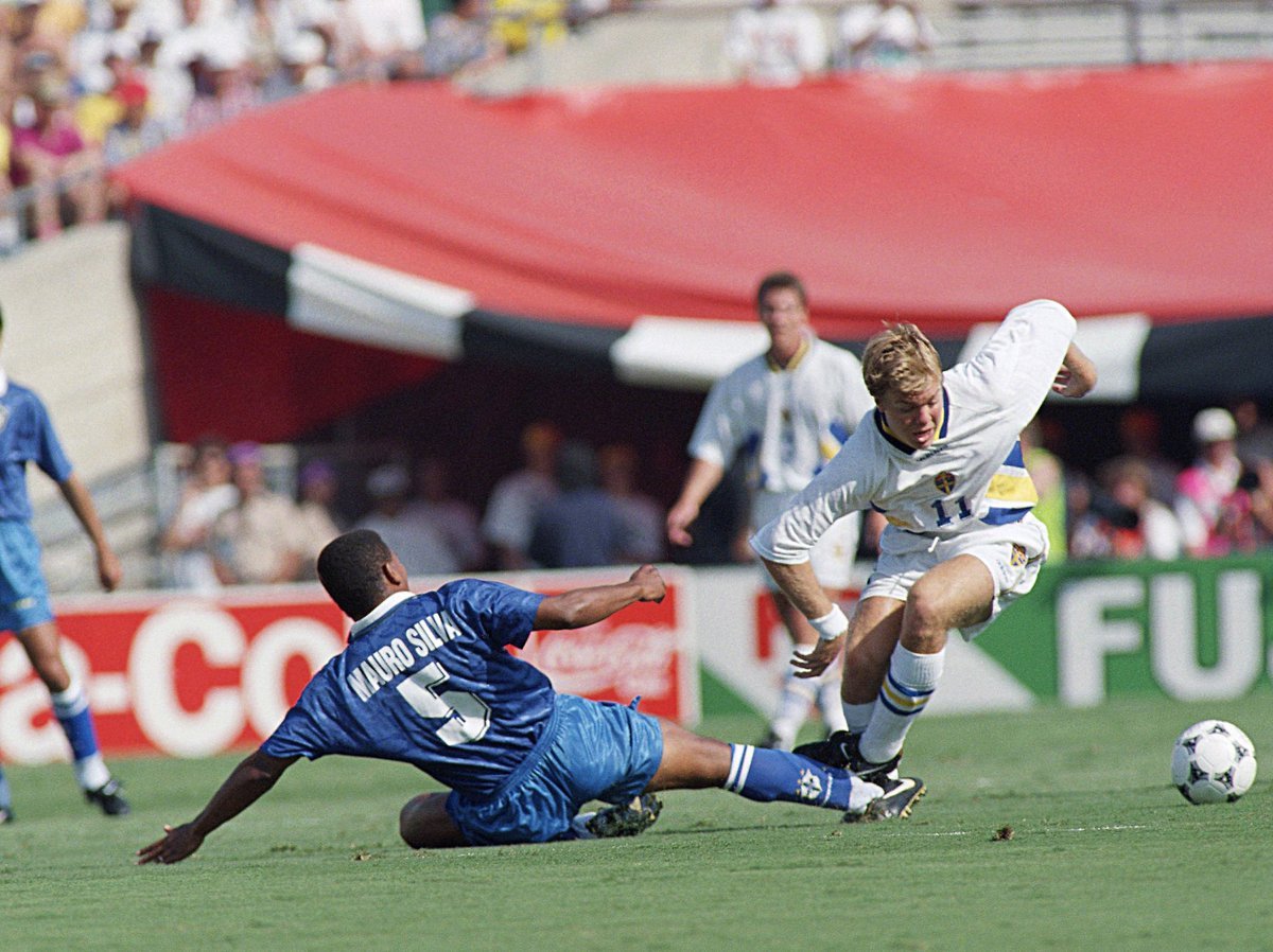 桑巴起舞帕奎塔,百年巴萨四星巴西