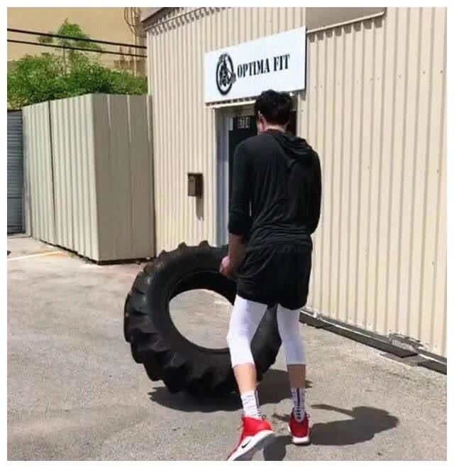 周琦加内特狼王,狼王加内特评论周琦