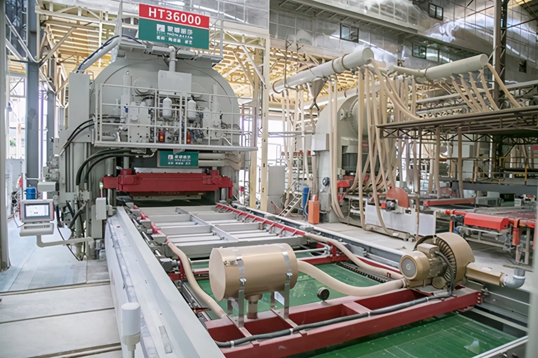 闄剁摲澶ф澘璁捐,瑁呬慨灏忚鍫傛祦琛岀殑闄剁摲澶ф澘