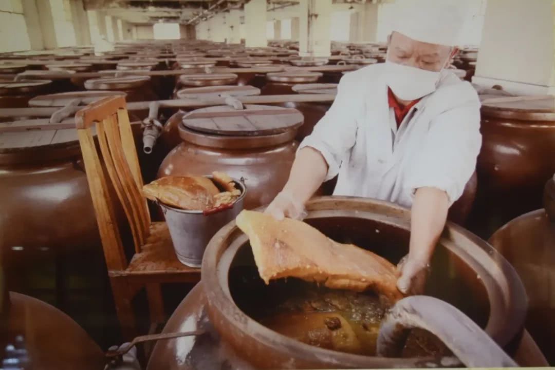 白酒知识白酒的发酵方式有哪些,米香型白酒半固态发酵越久越好吗