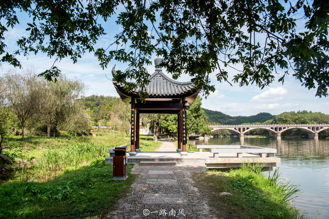 云雾缭绕缙云仙境,缙云仙都仙境美景