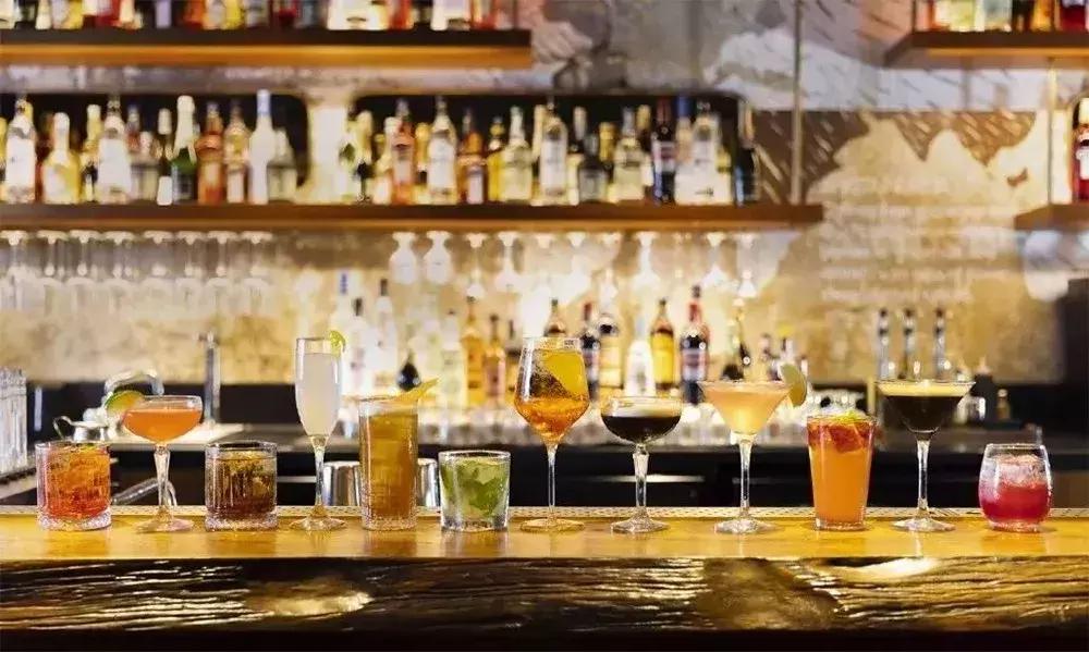 星巴克咖啡发展现状与前景中国,海外咖啡巨头进入中国大陆星巴克